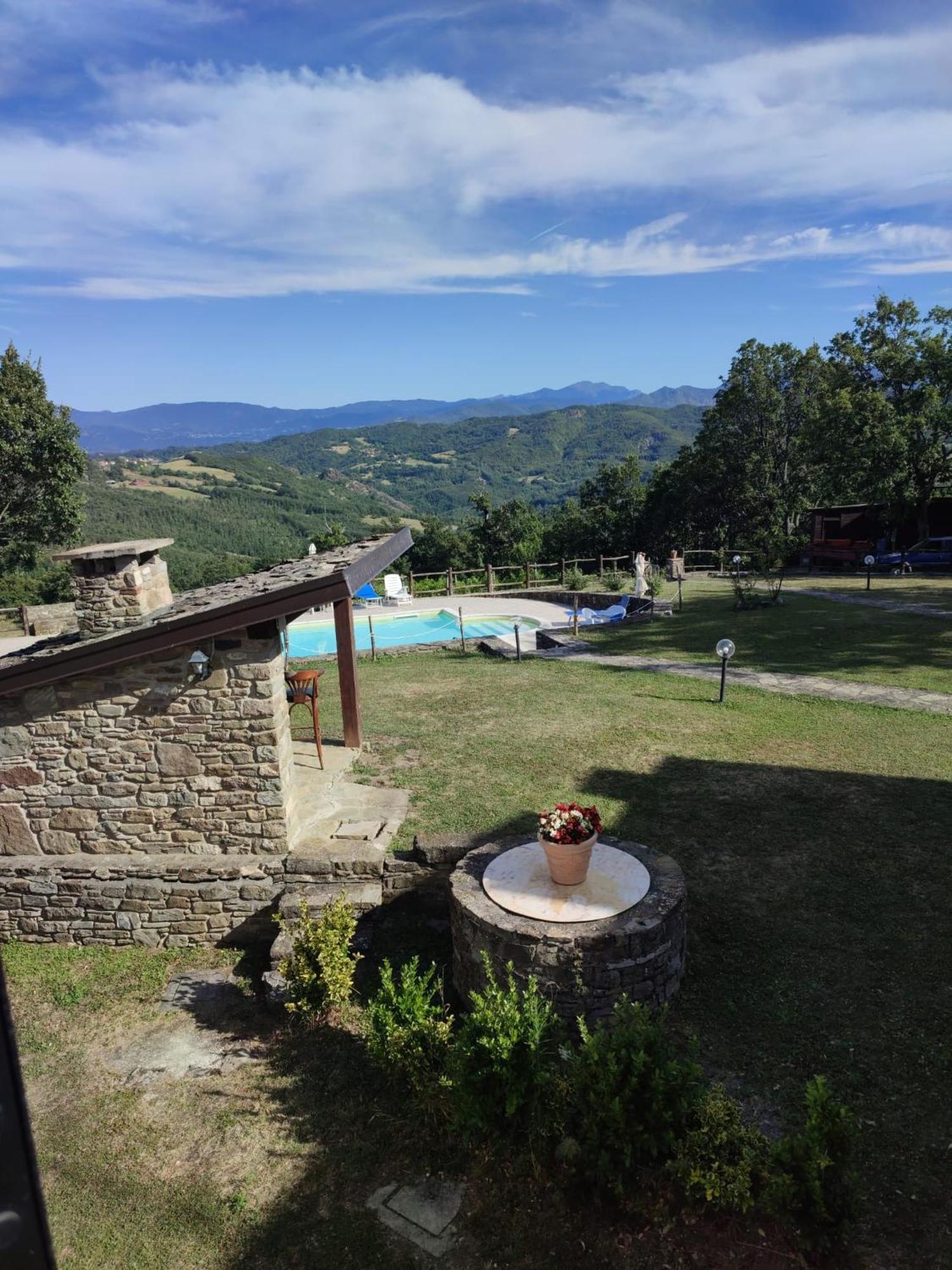 Casa Vacanze Fattoria il Cerro Villa Pianelleto Esterno foto